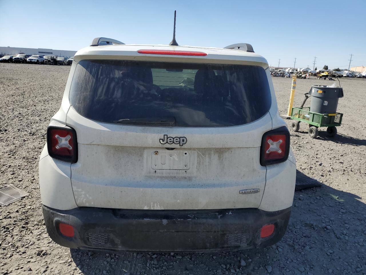 ZACCJABT7GPD52522 2016 Jeep Renegade Latitude