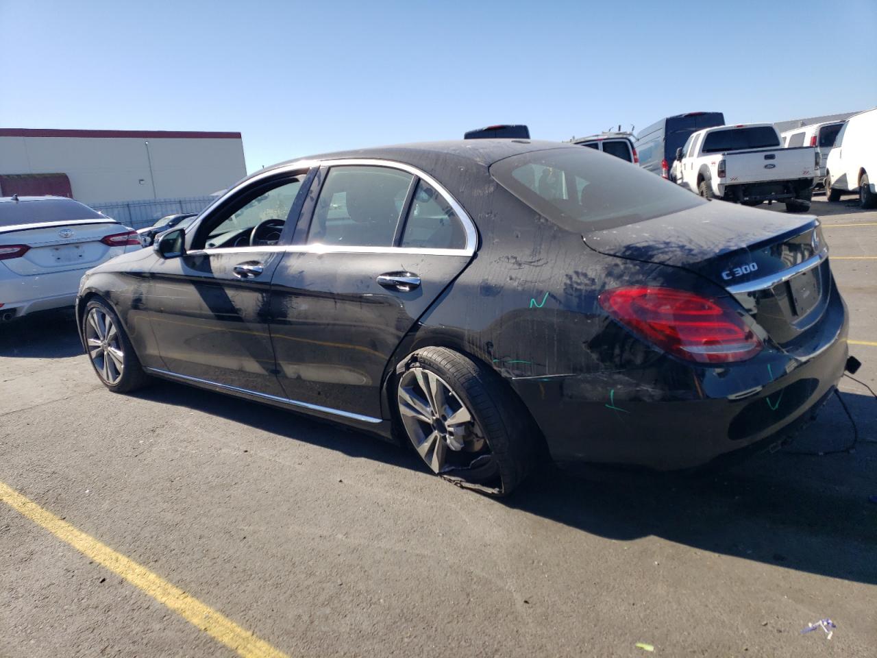 55SWF4JB0JU264918 2018 MERCEDES-BENZ C CLASS - Image 2