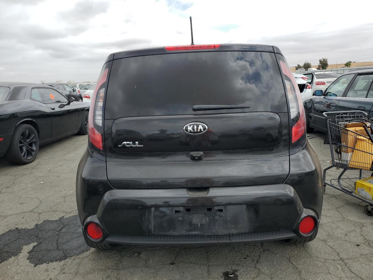 KNDJP3A56G7271416 2016 Kia Soul +