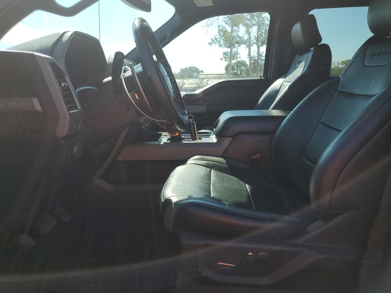 1FTFW1RG2JFC37103 2018 Ford F150 Raptor