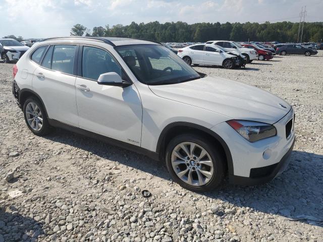  BMW X1 2014 Белы