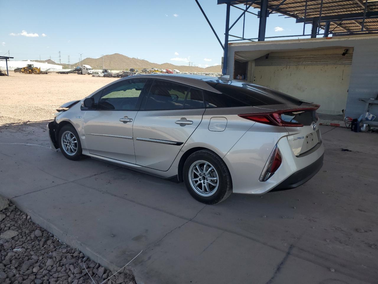 2017 Toyota Prius Prime VIN: JTDKARFP2H3020498 Lot: 71626054