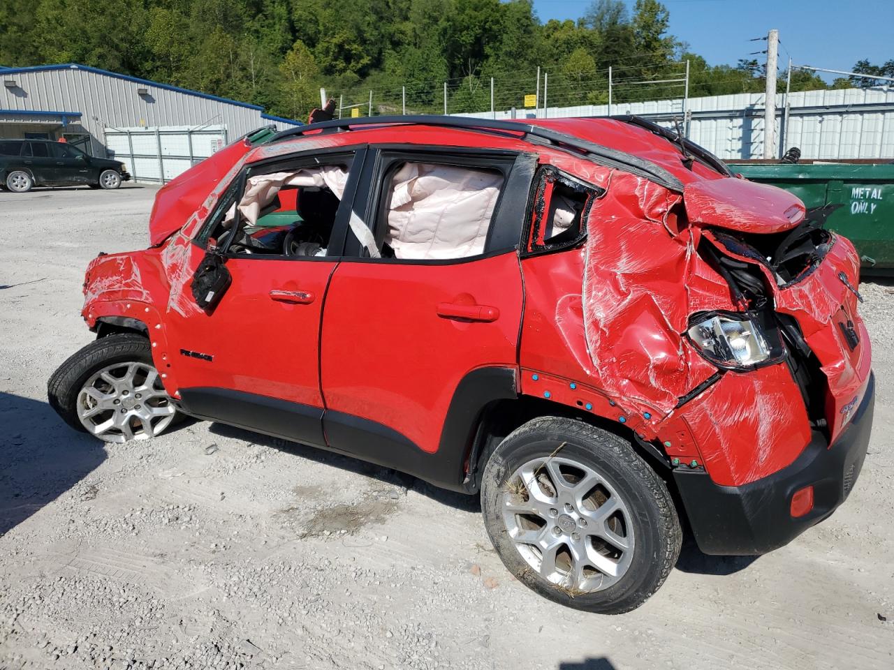 ZACCJBBB4HPG38875 2017 JEEP RENEGADE - Image 2