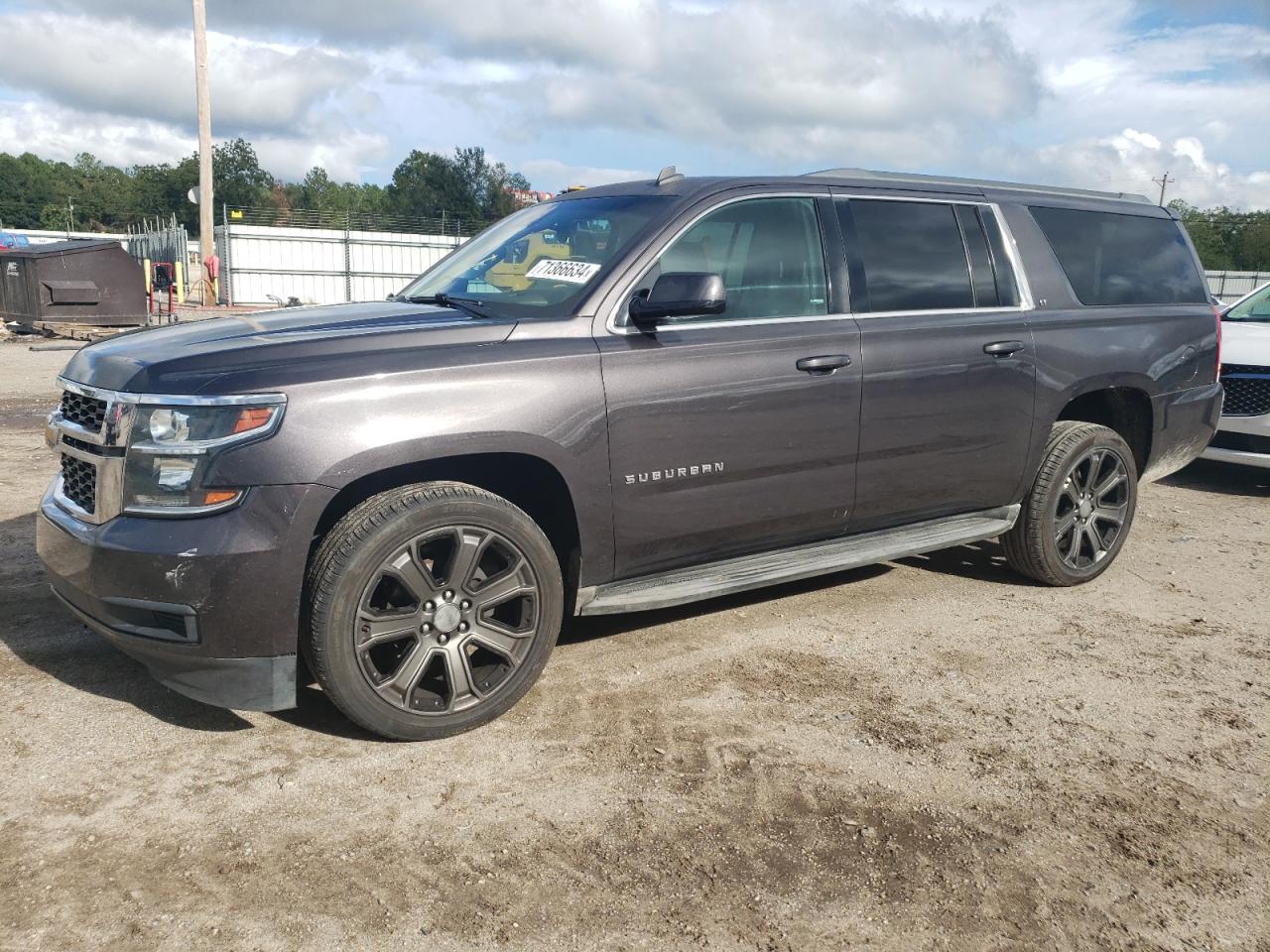 1GNSCJKC2FR187153 2015 CHEVROLET SUBURBAN - Image 1