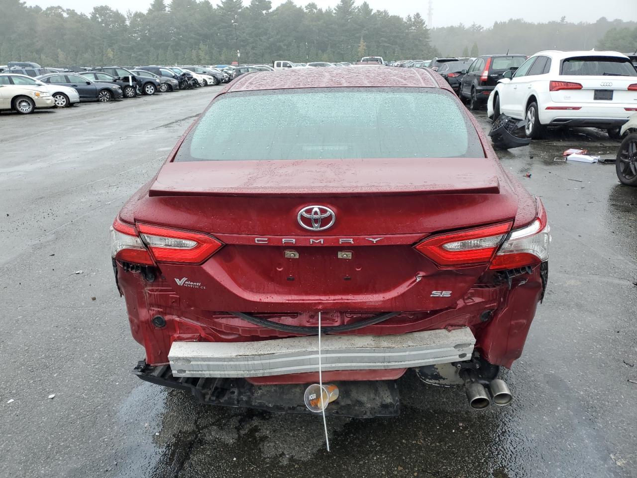 4T1B11HK3JU506137 2018 Toyota Camry L