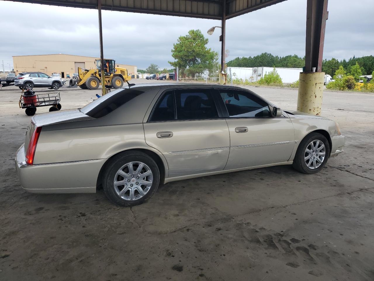 2008 Cadillac Dts VIN: 1G6KD57YX8U168676 Lot: 70656334