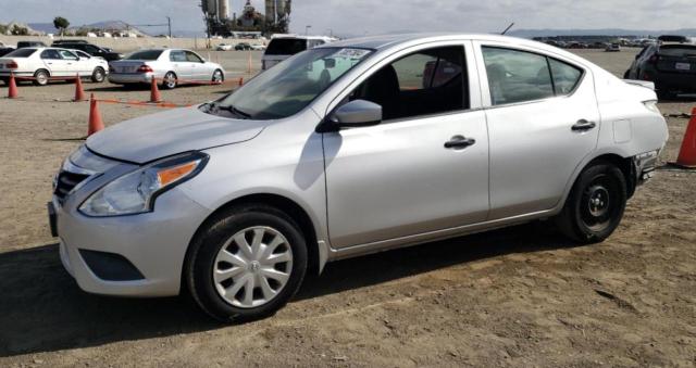  NISSAN VERSA 2016 Сріблястий