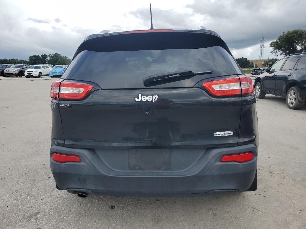 1C4PJLCB7GW137289 2016 Jeep Cherokee Latitude