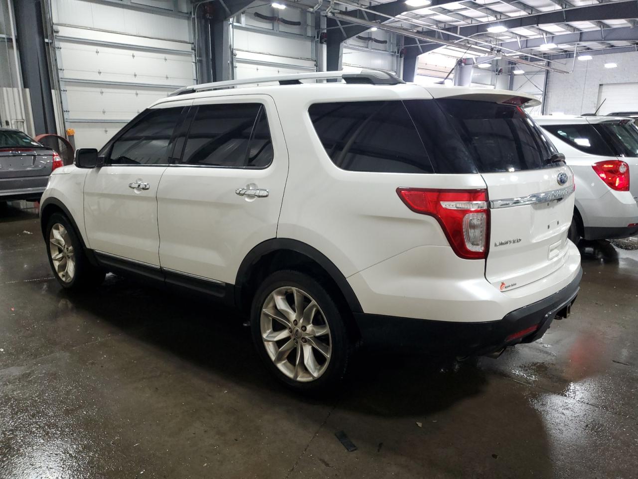 2011 Ford Explorer - Image 2