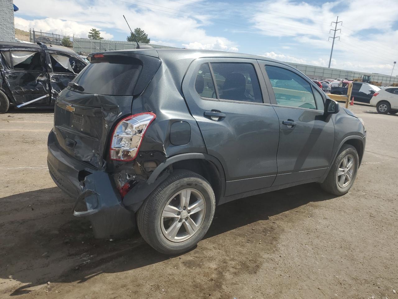 VIN 3GNCJNSB6LL200482 2020 CHEVROLET TRAX no.3