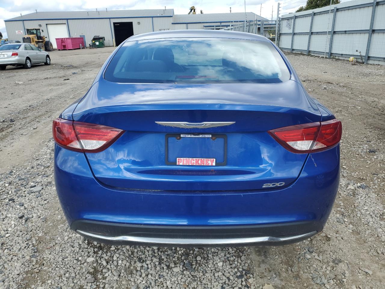 2015 Chrysler 200 Limited VIN: 1C3CCCAB8FN626191 Lot: 73210174