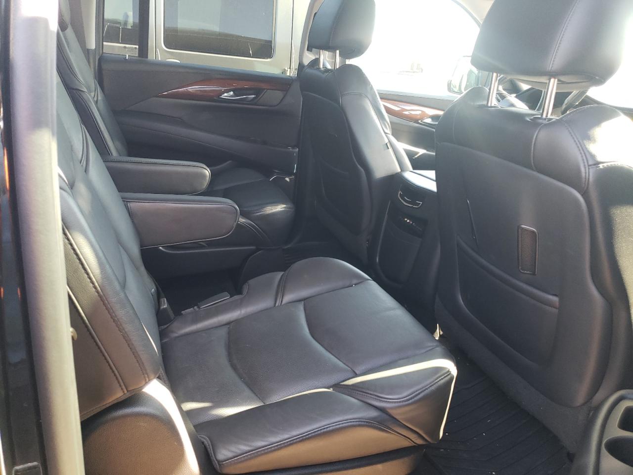 1GYS4SKJXFR664349 2015 Cadillac Escalade Esv Luxury