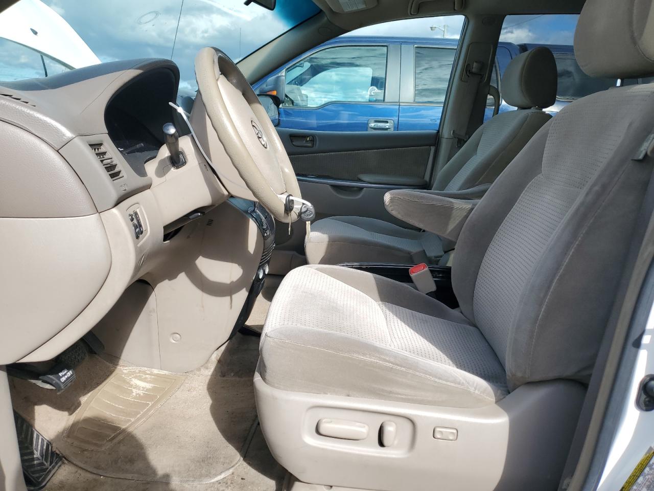 2006 Toyota Sienna Ce VIN: 5TDZA23C96S528311 Lot: 70660194