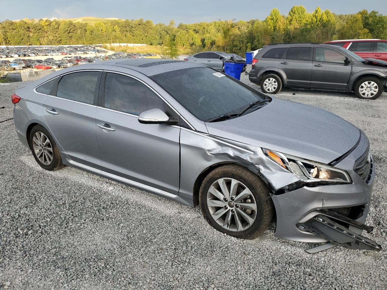 2017 Hyundai Sonata - Image 4