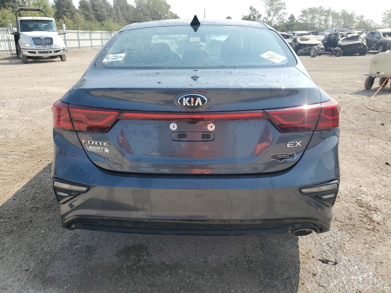 2021 Kia Forte Ex VIN: 3KPF54AD4ME373088 Lot: 70705874