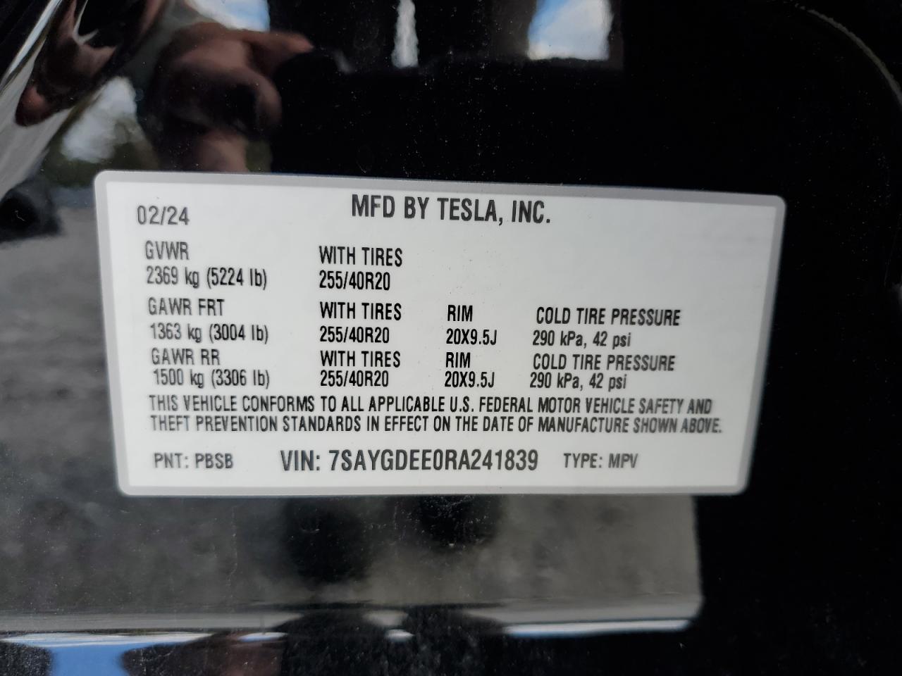 2024 Tesla Model Y VIN: 7SAYGDEE0RA241839 Lot: 73299034