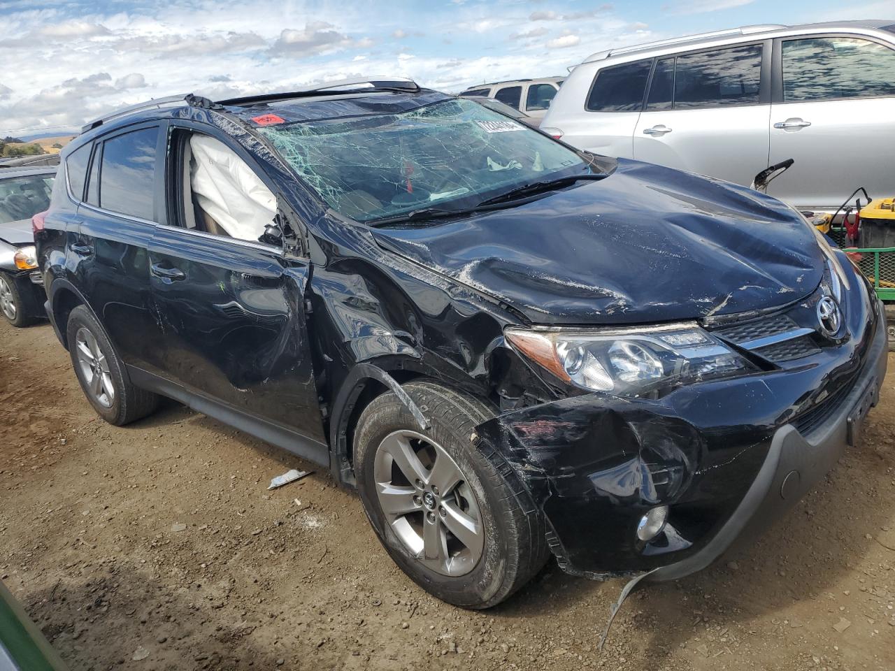 2015 Toyota RAV 4 - Image 4