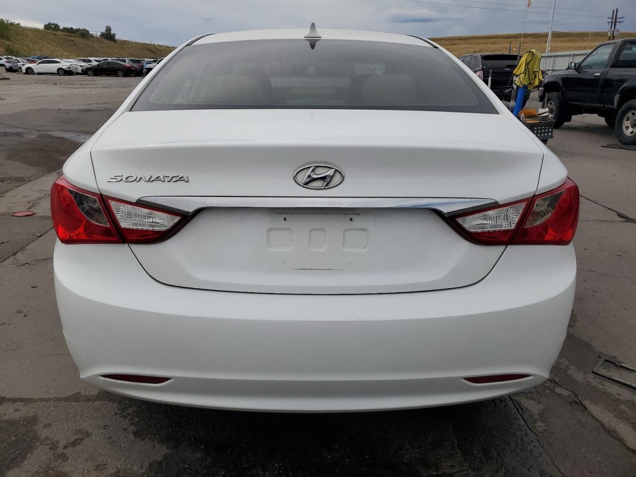 5NPEB4AC1BH002278 2011 Hyundai Sonata Gls