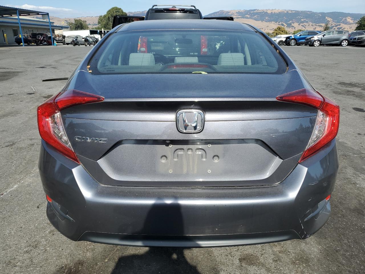 2018 Honda Civic Lx VIN: 2HGFC2F52JH534535 Lot: 71479354