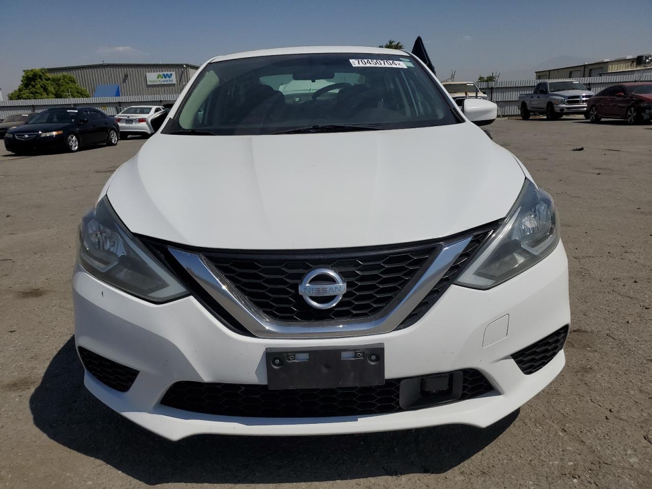 3N1AB7AP2JY213724 NISSAN SENTRA 2018