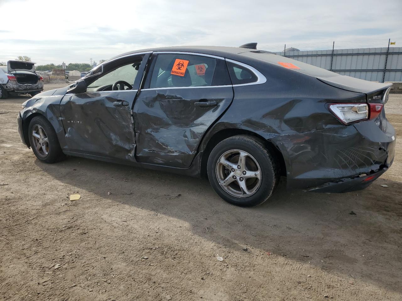 2017 Chevrolet Malibu - Image 2