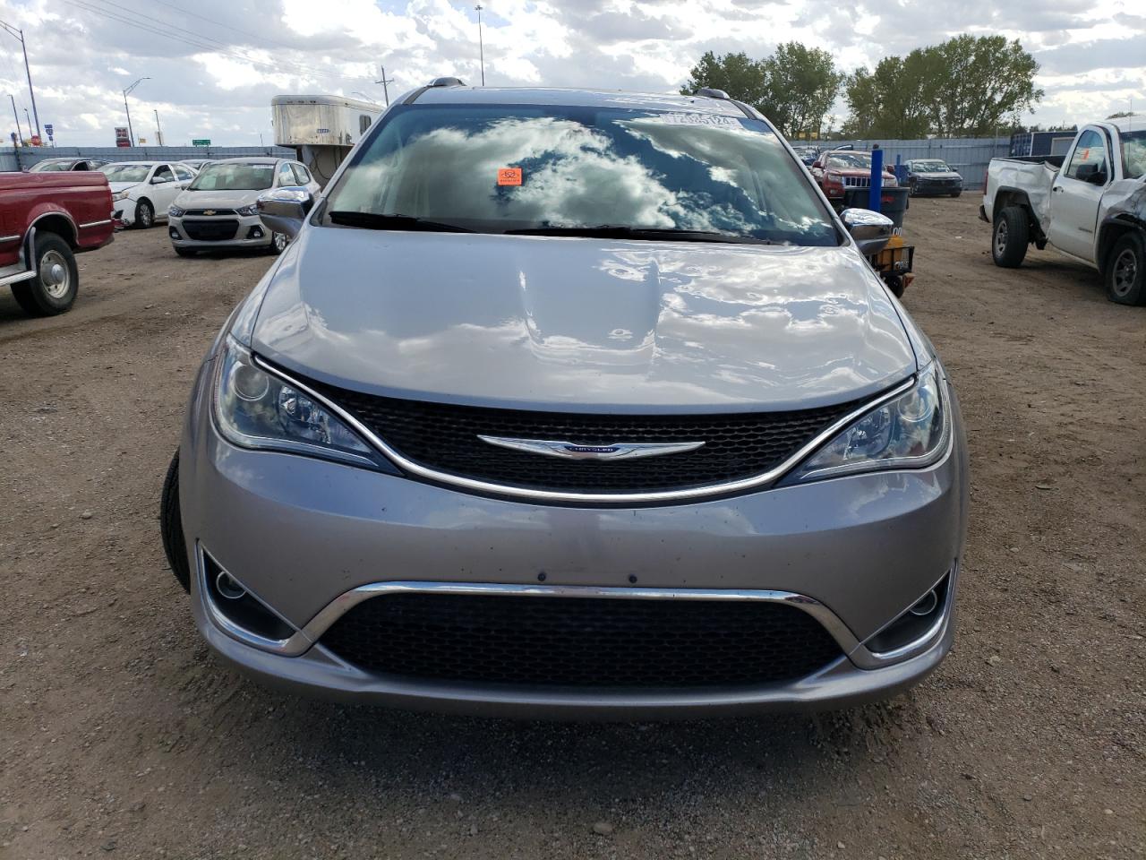 2020 Chrysler Pacifica - Image 5