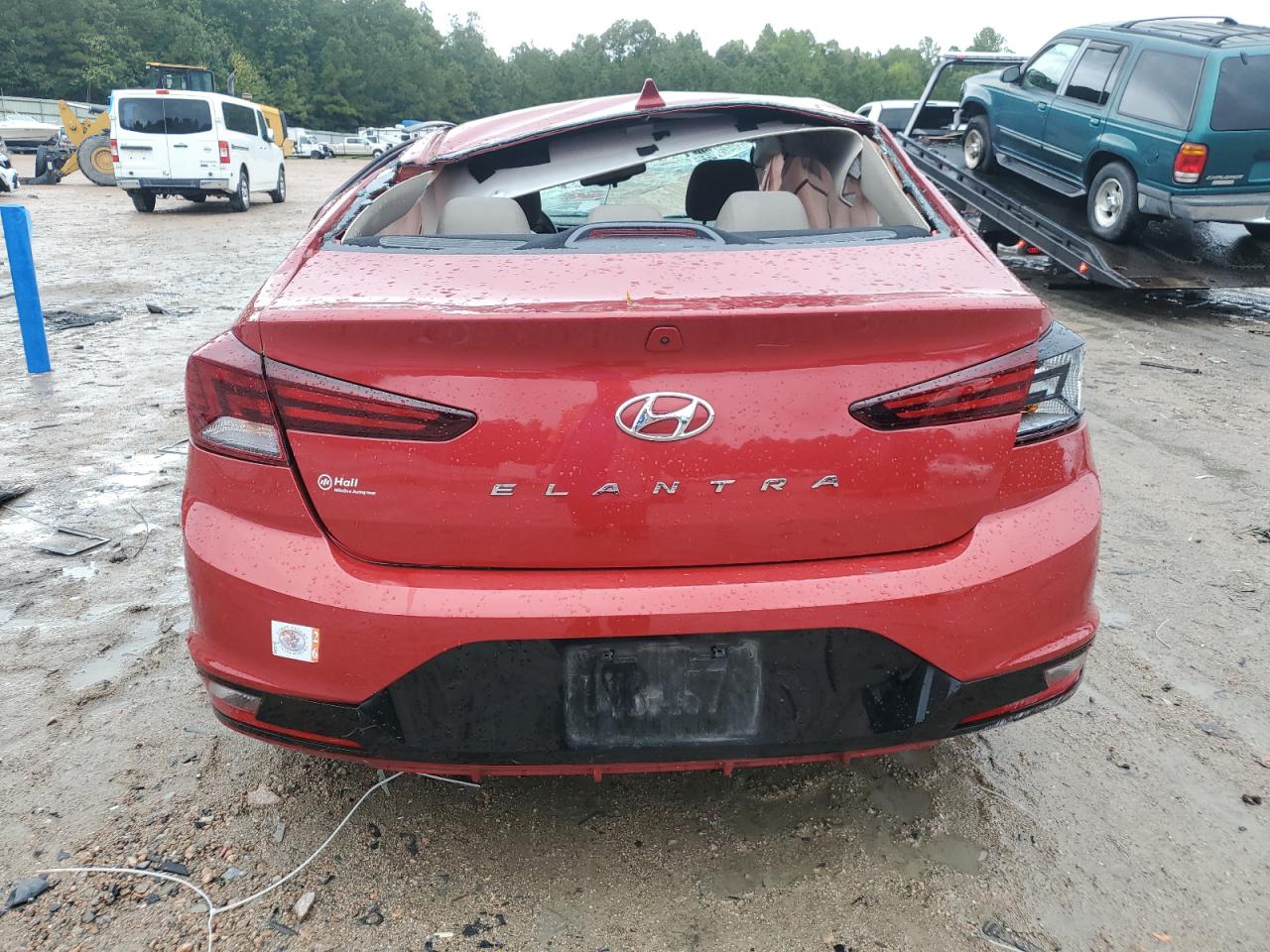 5NPD84LF2KH424383 2019 Hyundai Elantra Sel