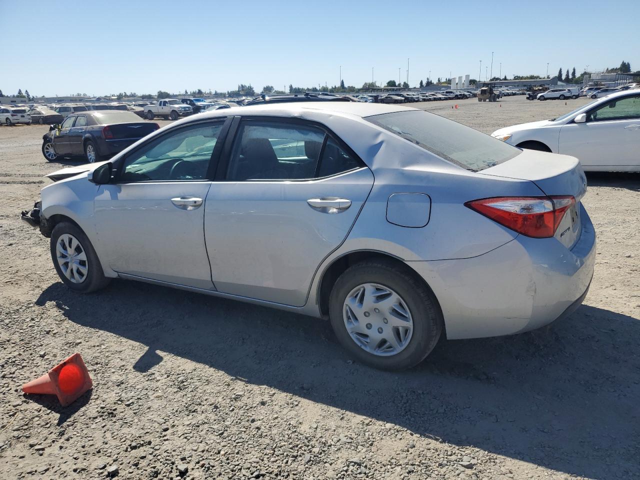 2015 Toyota Corolla L VIN: 5YFBURHE5FP341989 Lot: 73388704