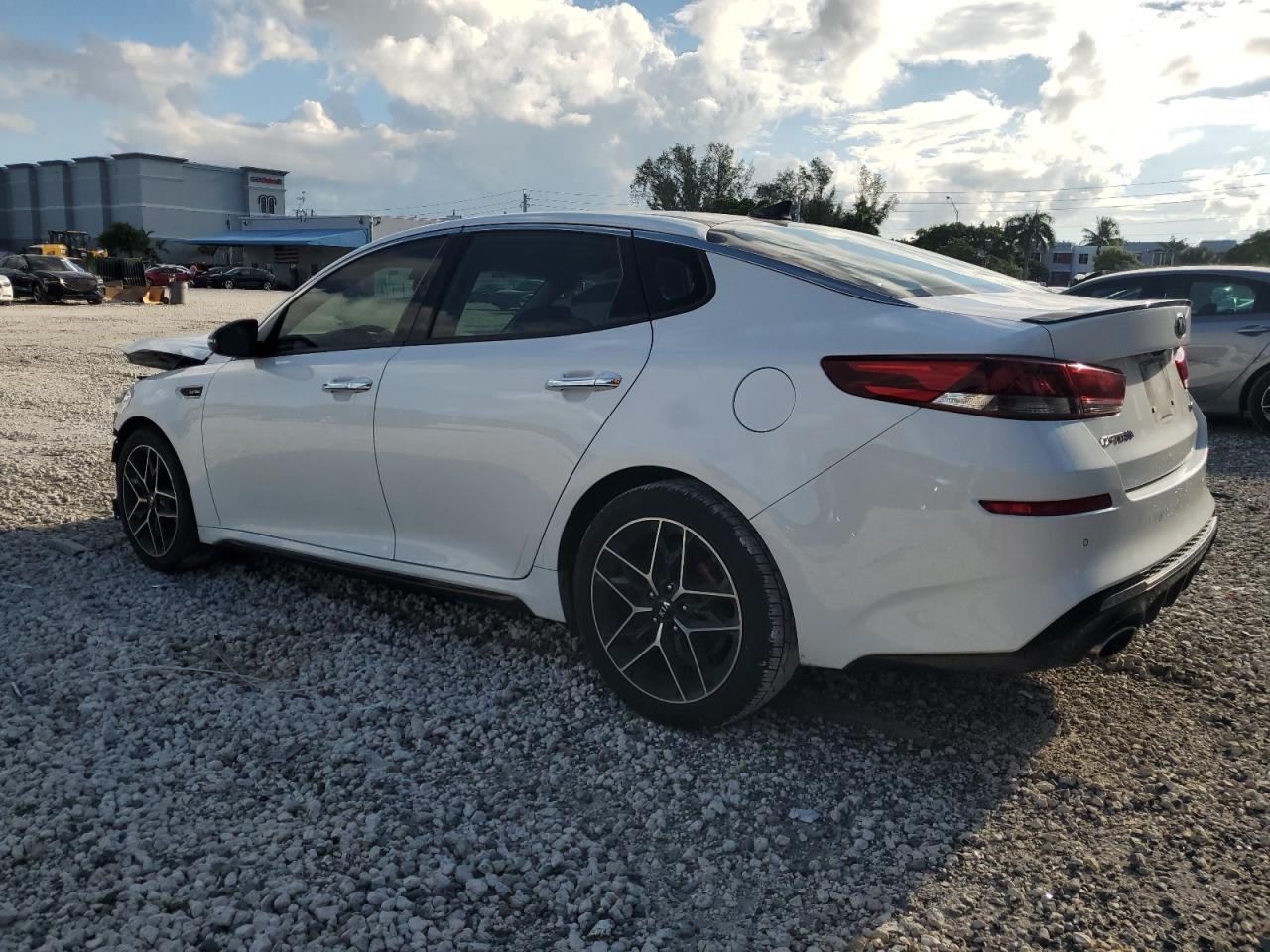 2019 Kia Optima - Image 2