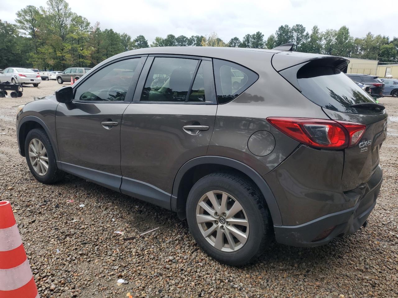 2016 Mazda CX-5 - Image 2