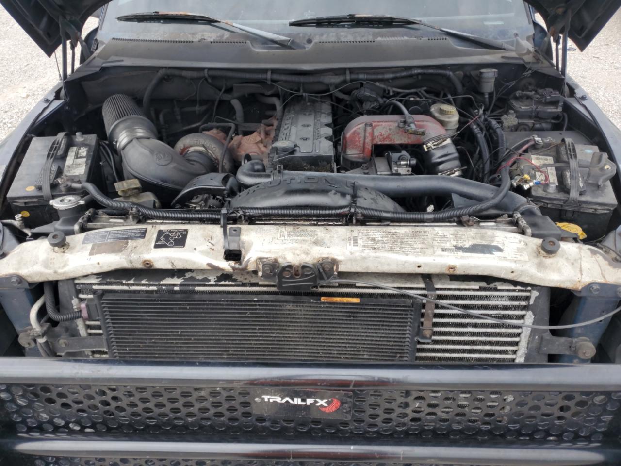 2000 Dodge RAM - Image 12