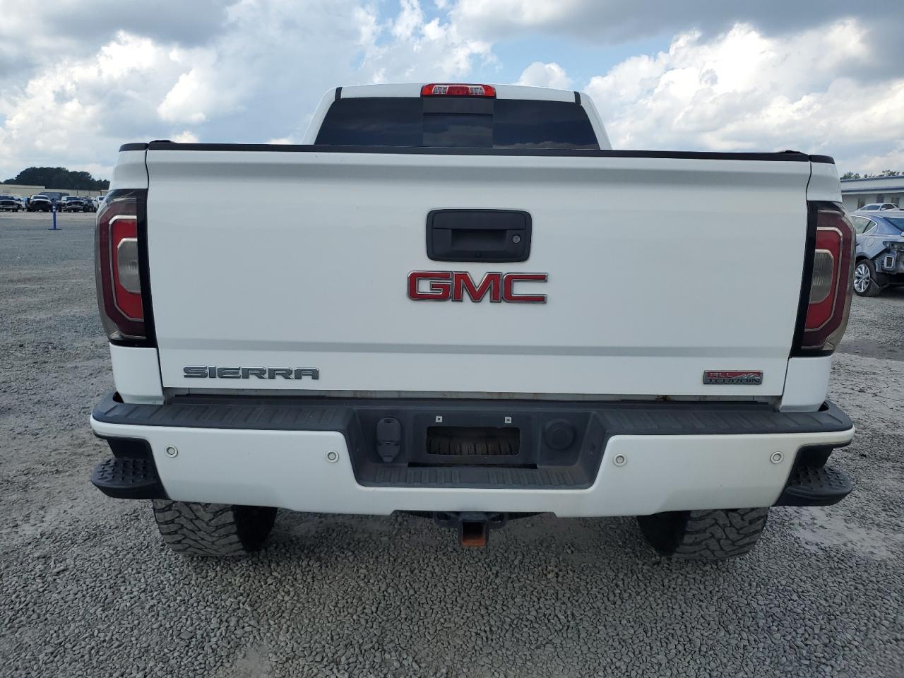 3GTU2MEC6GG297609 2016 GMC Sierra K1500 Sle