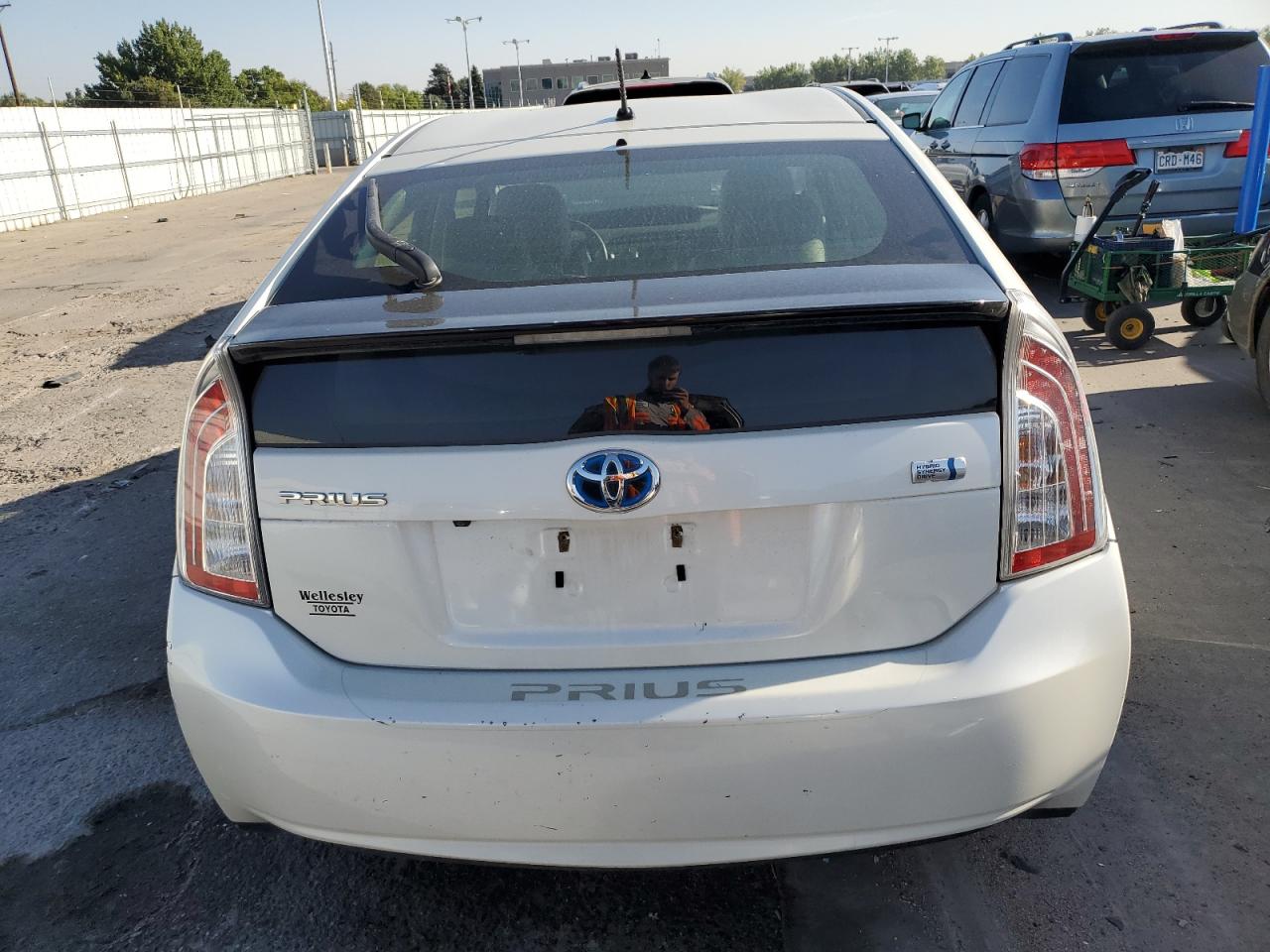 JTDKN3DU3F0411295 2015 Toyota Prius