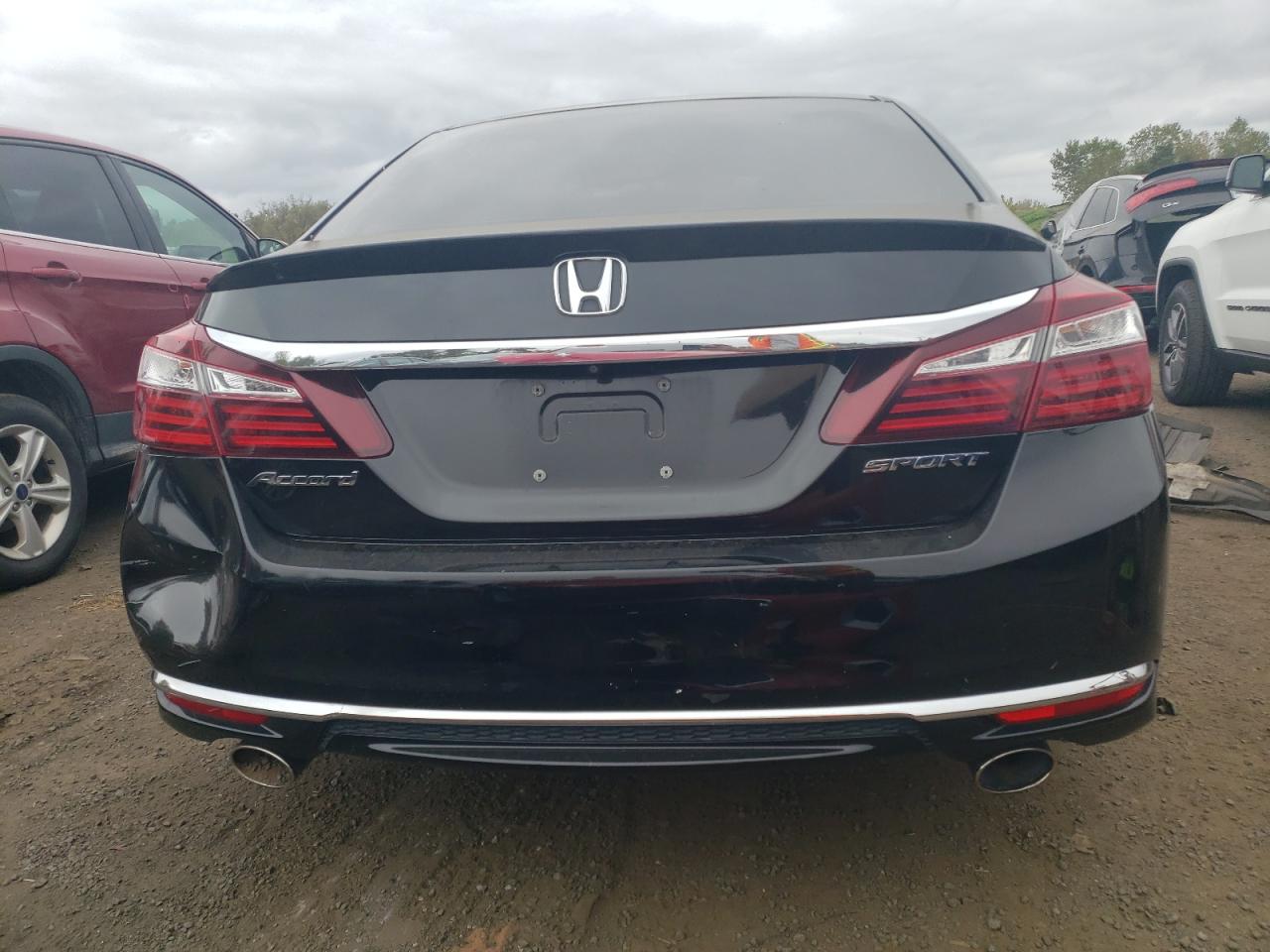 1HGCR2F50HA265736 2017 Honda Accord Sport