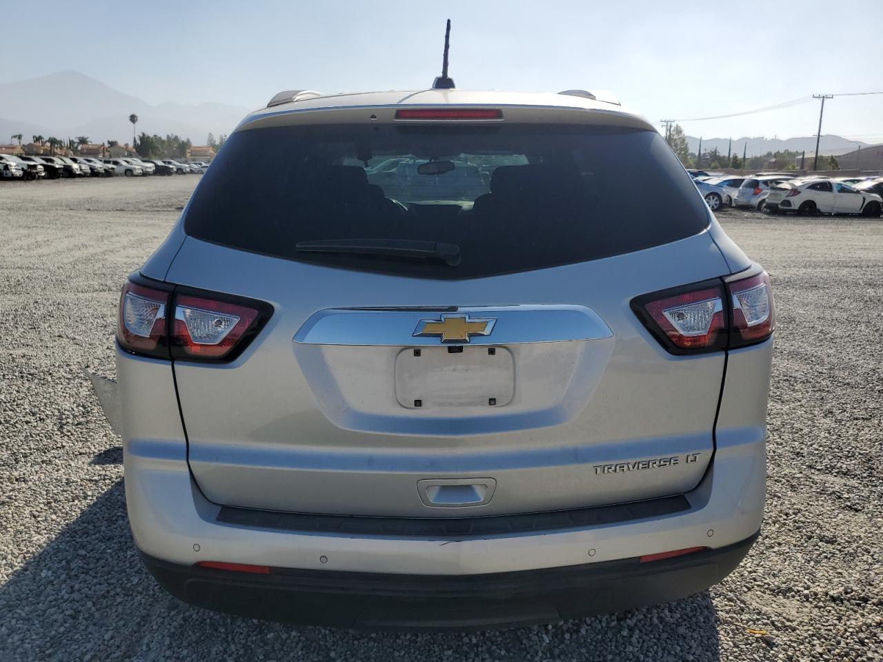 1GNKRGKD7GJ347828 2016 Chevrolet Traverse Lt