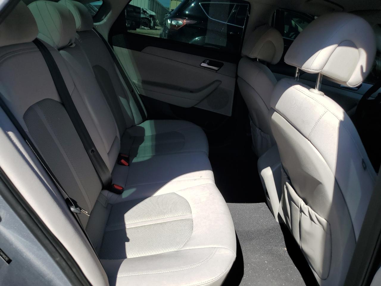 2017 Hyundai Sonata Se VIN: 5NPE24AF1HH568282 Lot: 71125404