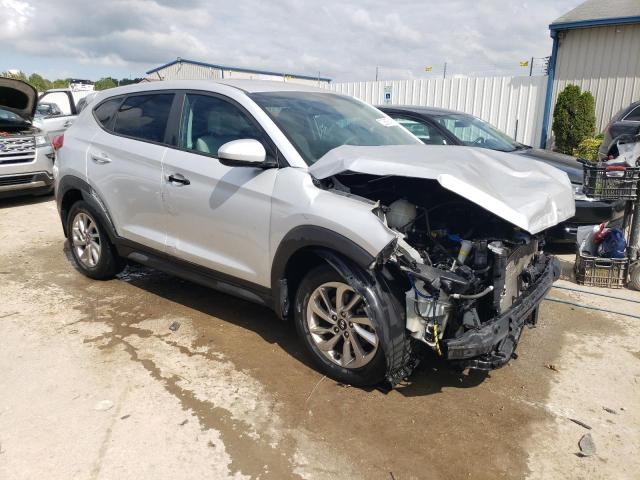  HYUNDAI TUCSON 2018 Srebrny