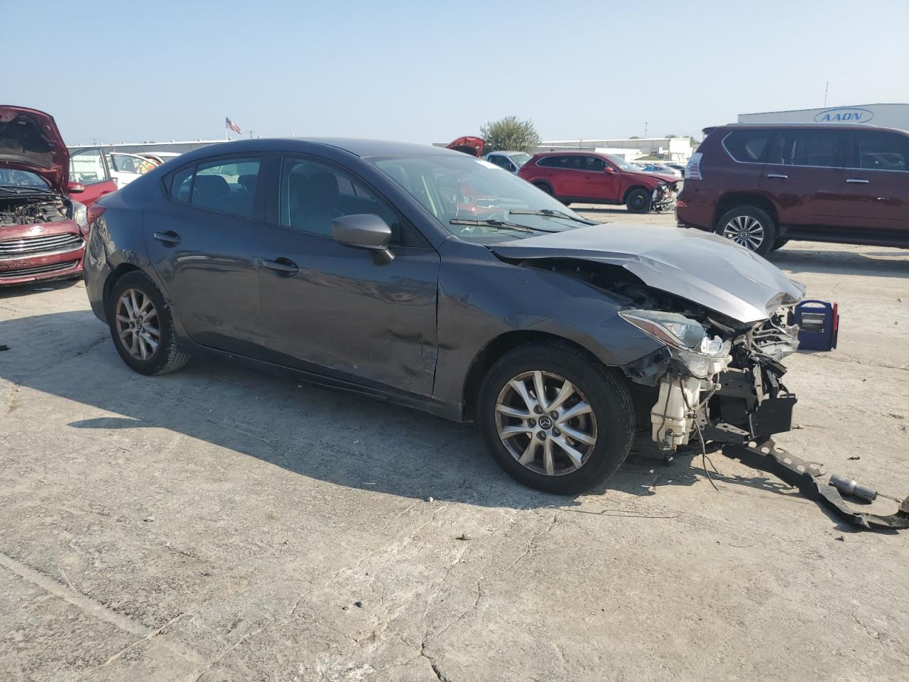 2014 Mazda 3 - Image 4