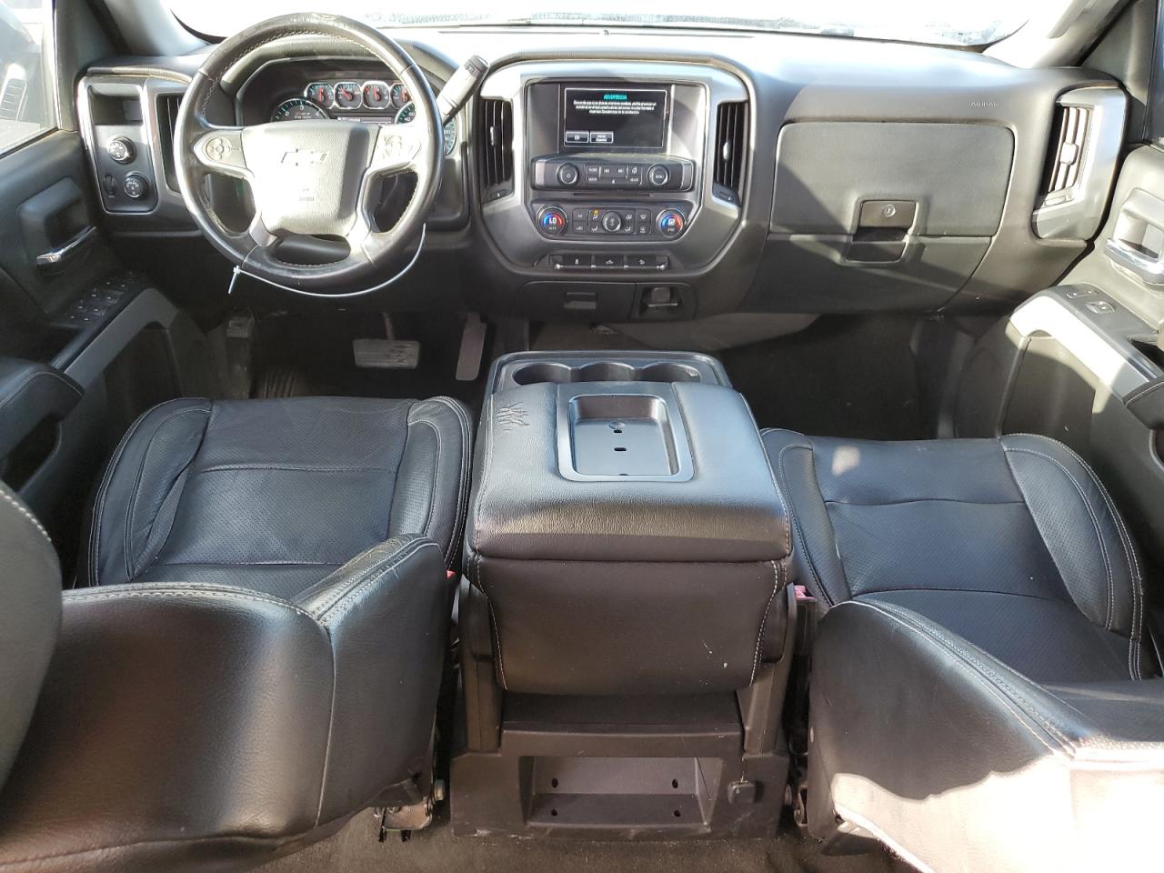 2016 Chevrolet Silverado - Image 8
