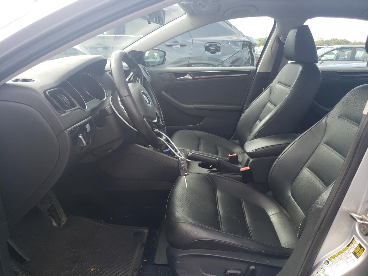 3VWLA7AJ4FM293379 2015 Volkswagen Jetta Tdi