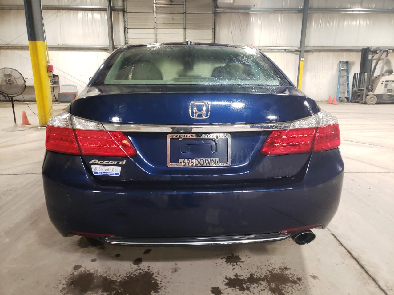 1HGCR2F81FA099959 2015 Honda Accord Exl