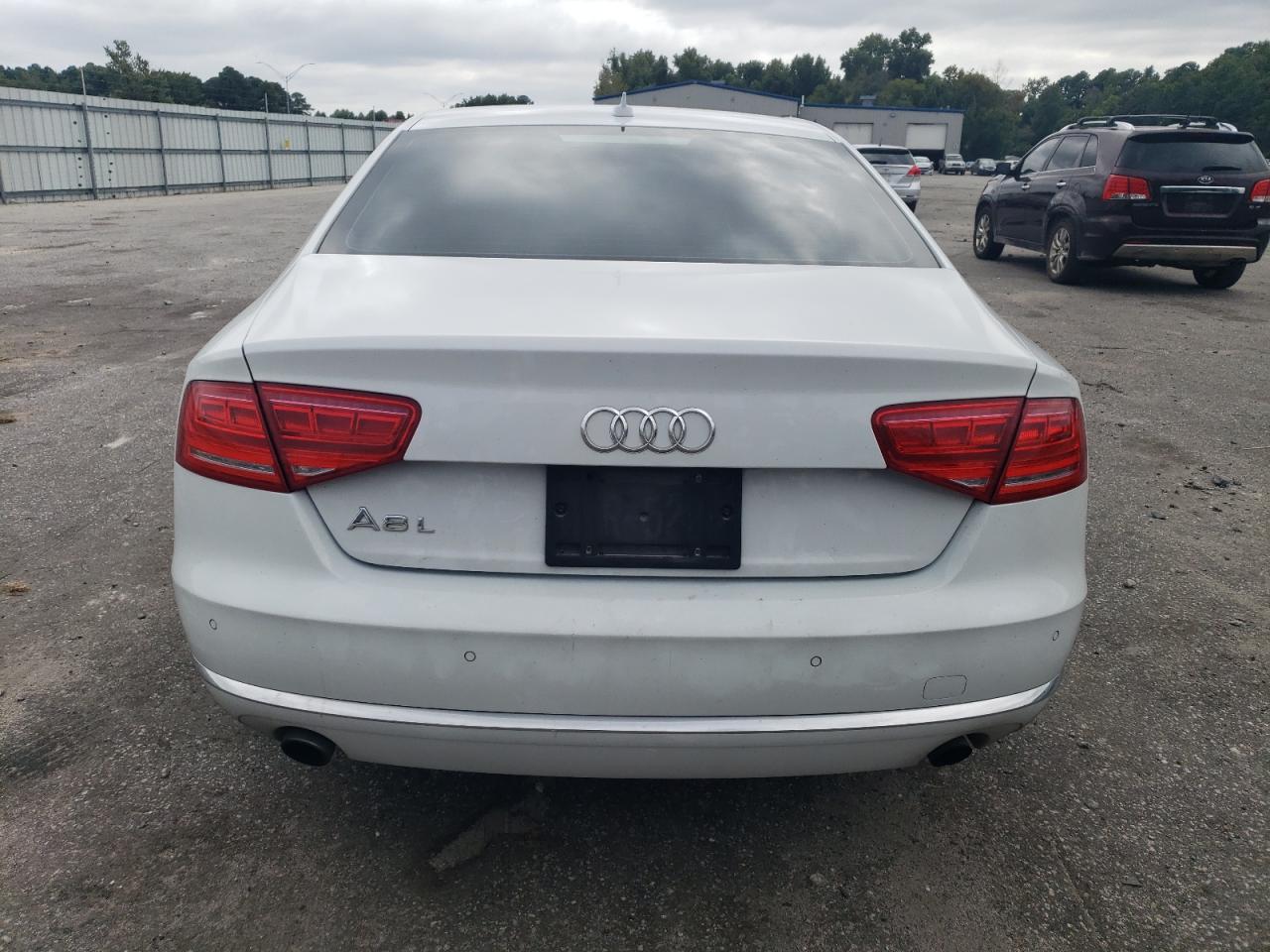 2013 Audi A8 L Quattro VIN: WAURGAFD6DN031584 Lot: 69380434