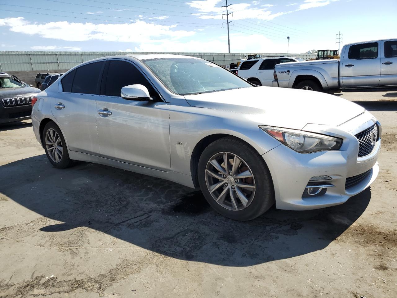 2015 Infiniti Q50 - Image 4