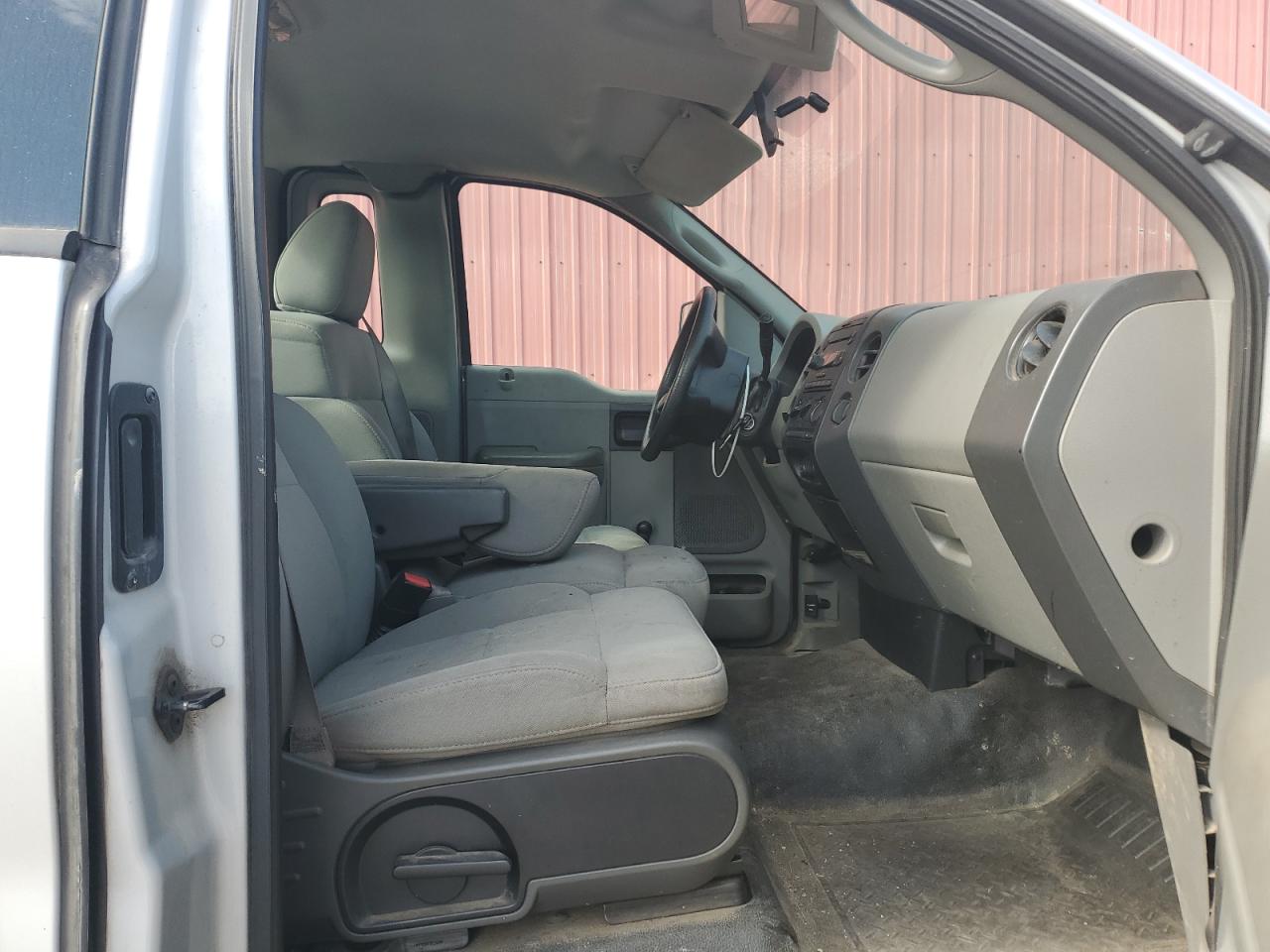 1FTRF12216NA74789 2006 Ford F150