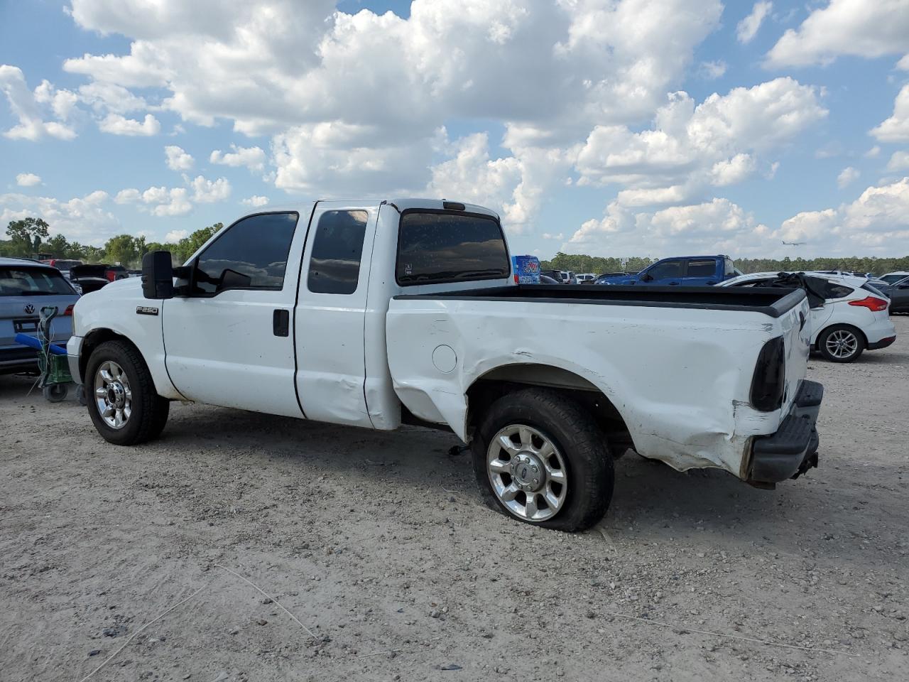 2006 Ford F250 Super Duty VIN: 1FTNX20556EC45963 Lot: 71800384