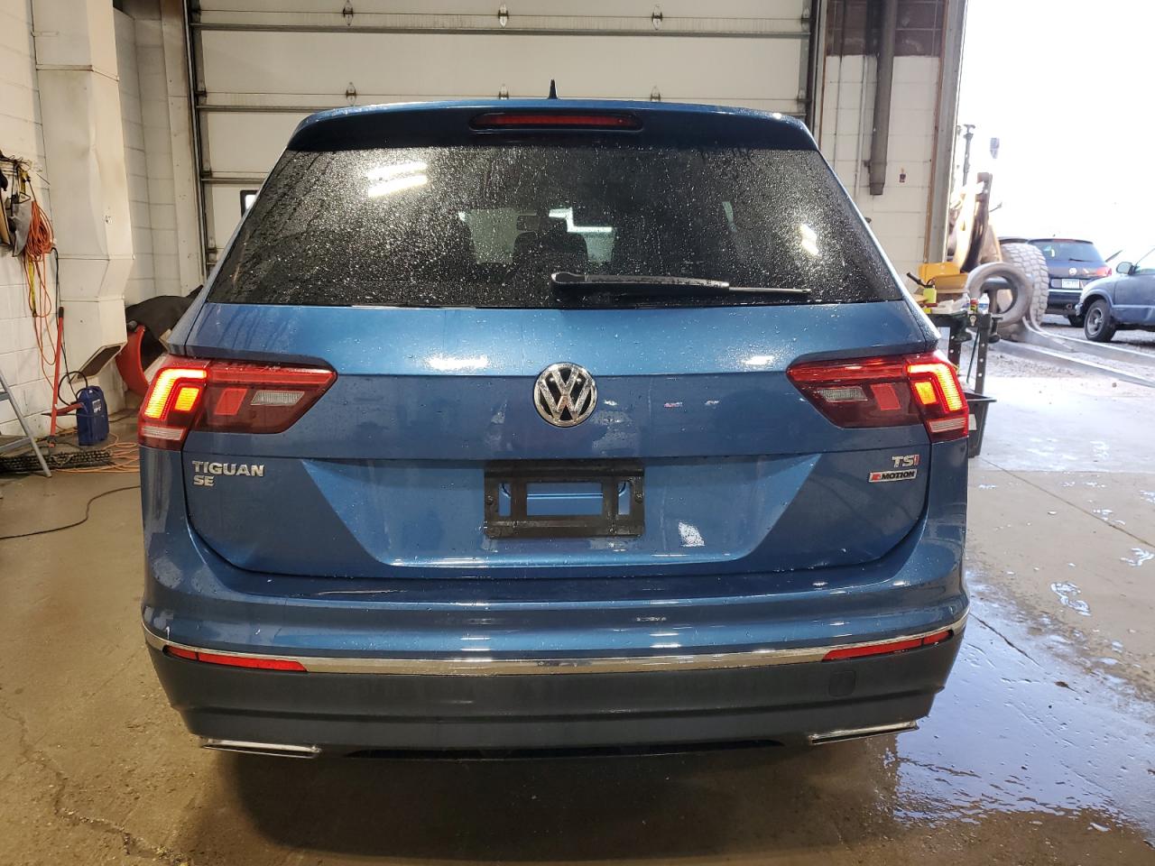 2018 Volkswagen Tiguan Se VIN: 3VV2B7AXXJM166694 Lot: 73173934