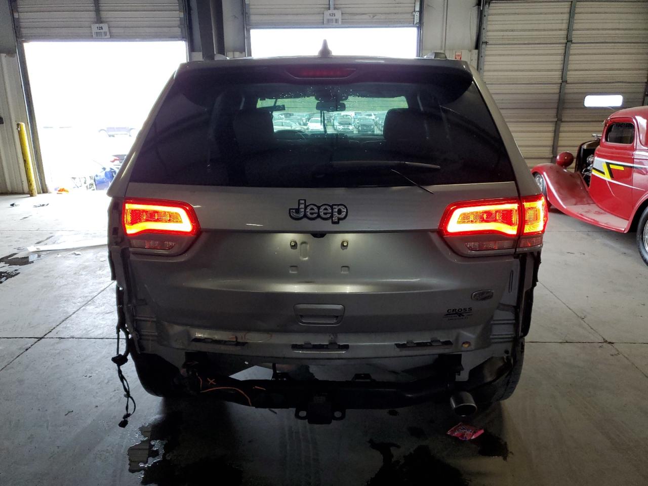 1C4RJECG7FC781715 2015 Jeep Grand Cherokee Overland