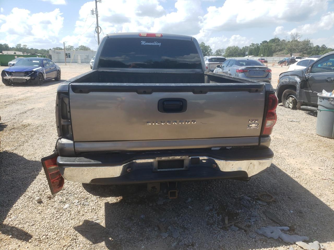 2005 Chevrolet Silverado C1500 VIN: 2GCEC19T251211907 Lot: 72977334