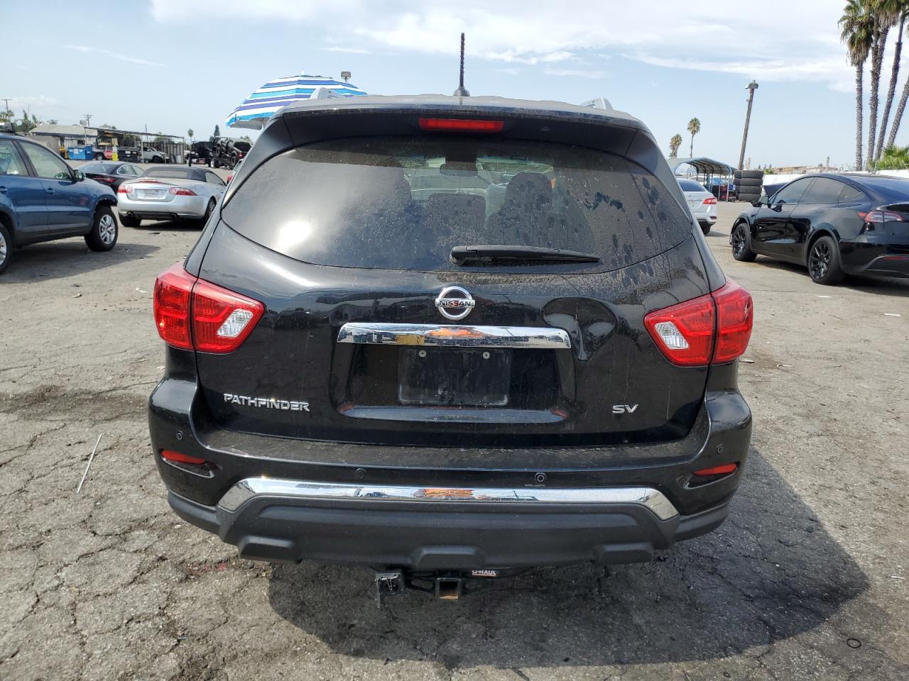 2018 Nissan Pathfinder S VIN: 5N1DR2MN1JC636110 Lot: 72396554