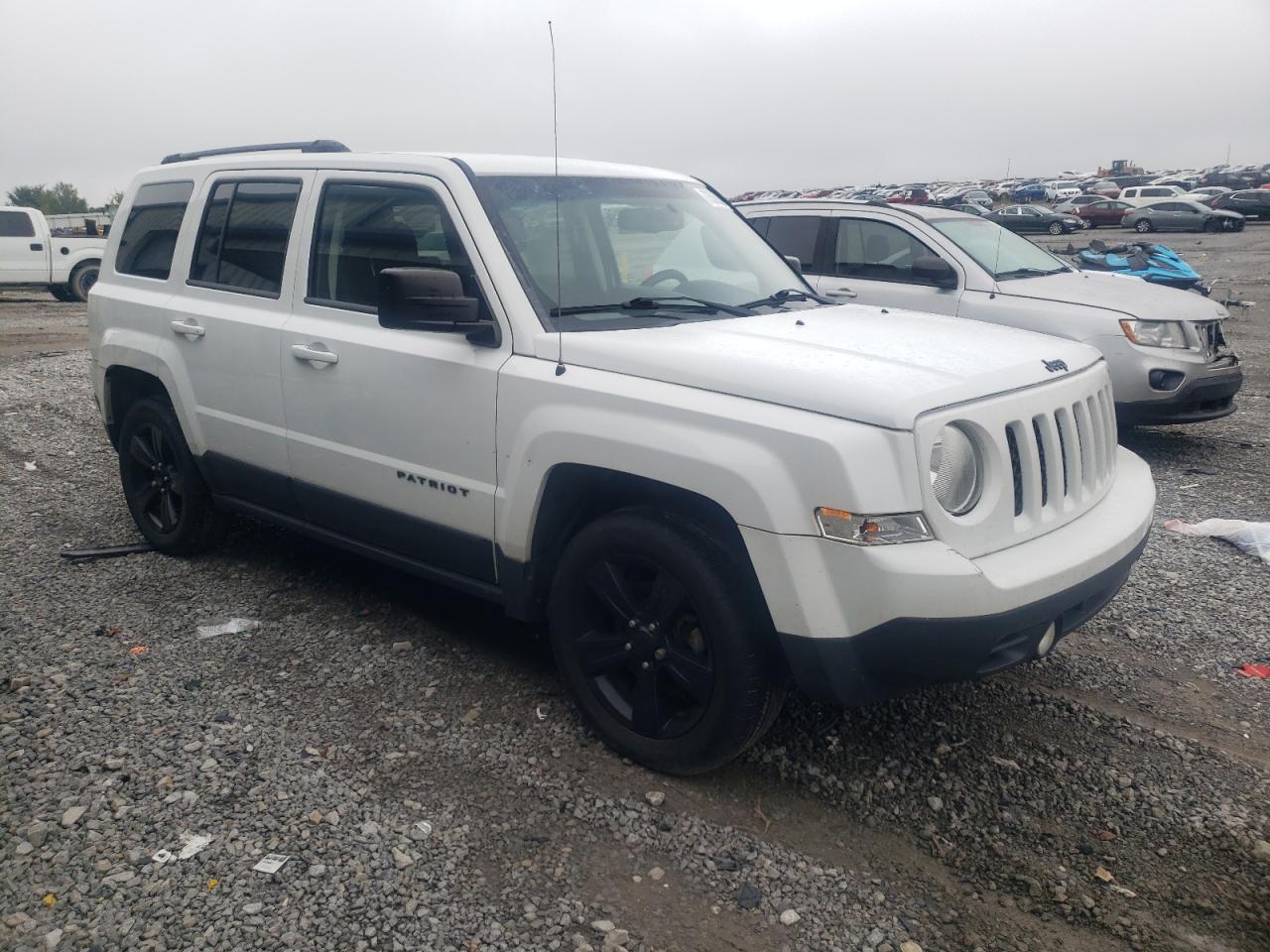 VIN 1C4NJPBA6FD368492 2015 JEEP PATRIOT no.4